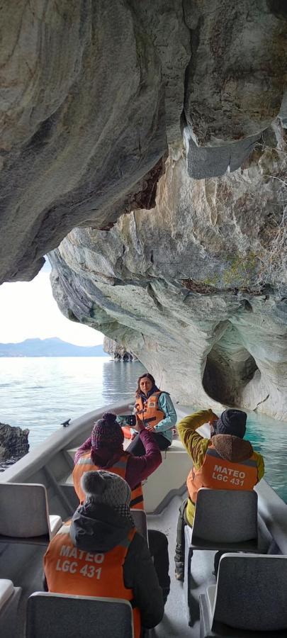 Cabana Cavernas Austral Puerto Sanchez Villa Luaran gambar